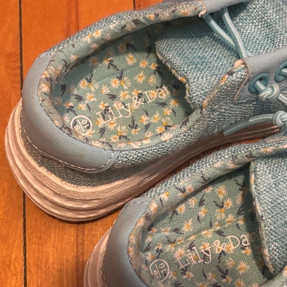 Lily and Dan shoes - Picture 3 of 3